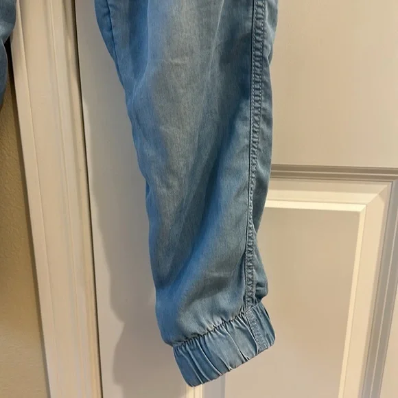 C and C California chambray cargo joggers size S - Picture 5 of 5